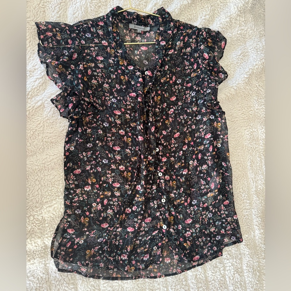 BASEMENT Dark Florals Blouse, size S